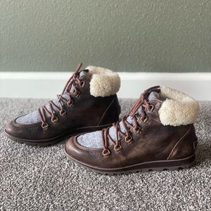 ❌SOLD❌ Sorel Women's Harlow Lace Cozy Boot